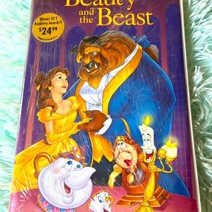 Disney Beauty and Beast Black Diamond VHS Tape sealed and never opened !